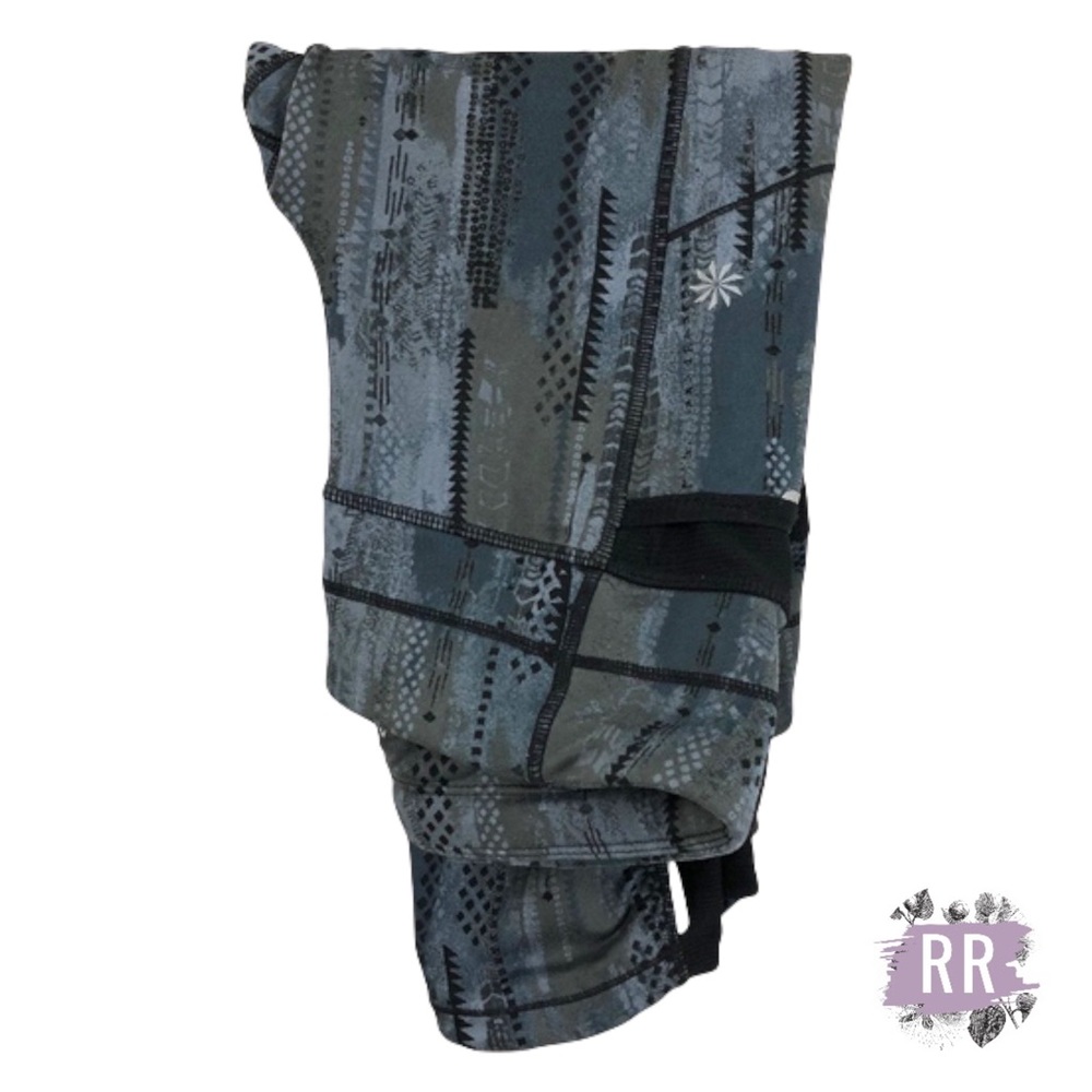 ATHLETA Arrow Be Free Knicker Crop Leggings